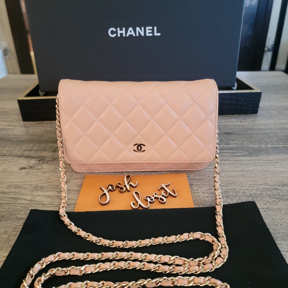 WOC Chanel